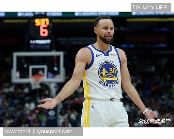 库里赛前得知巴特勒缺阵迅速调整战术直接启用理查德应对挑战